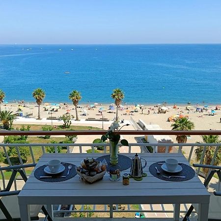 Maremare, Really On The Beach, With Private Parking Savona Buitenkant foto